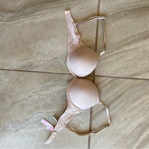 Tan push up bra (32C)